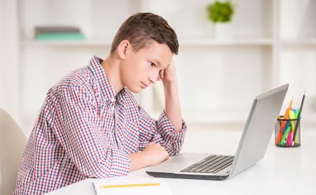 El dilema de cúal es el mejor ordenador para tus hijos