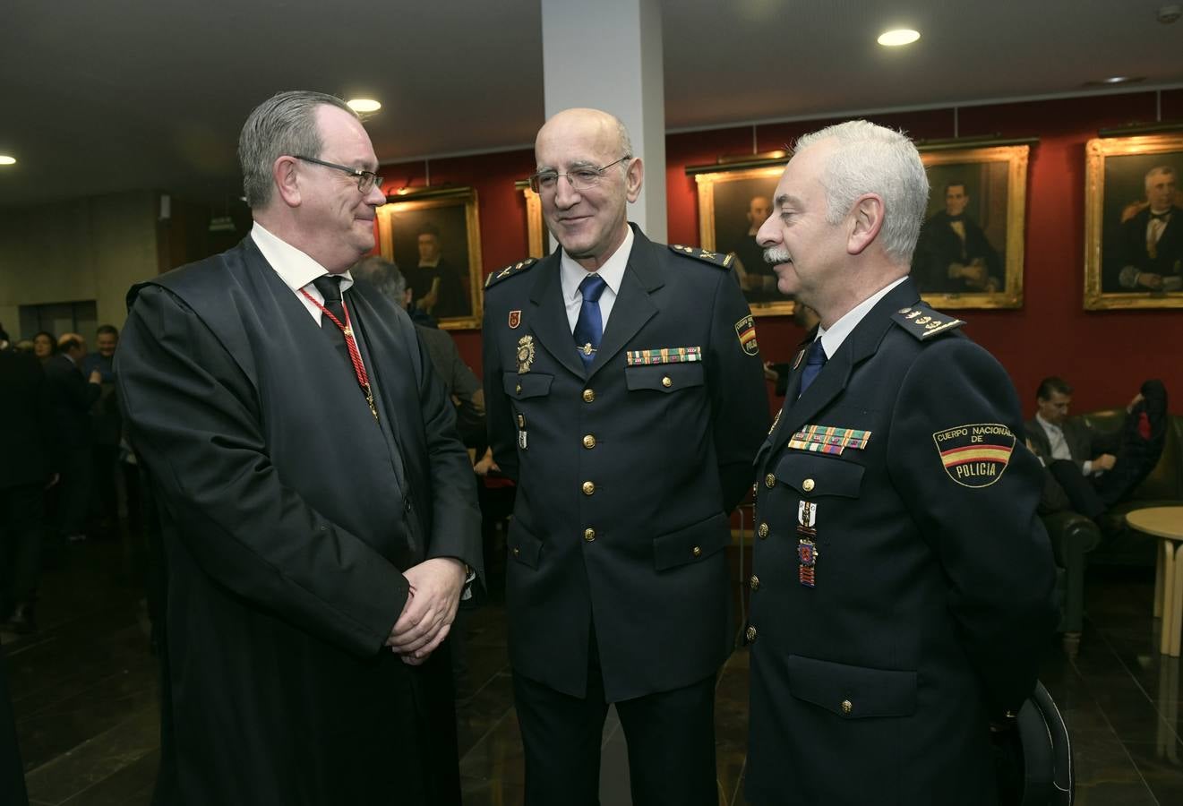 Lluvia de medallas para los abogados de Valladolid