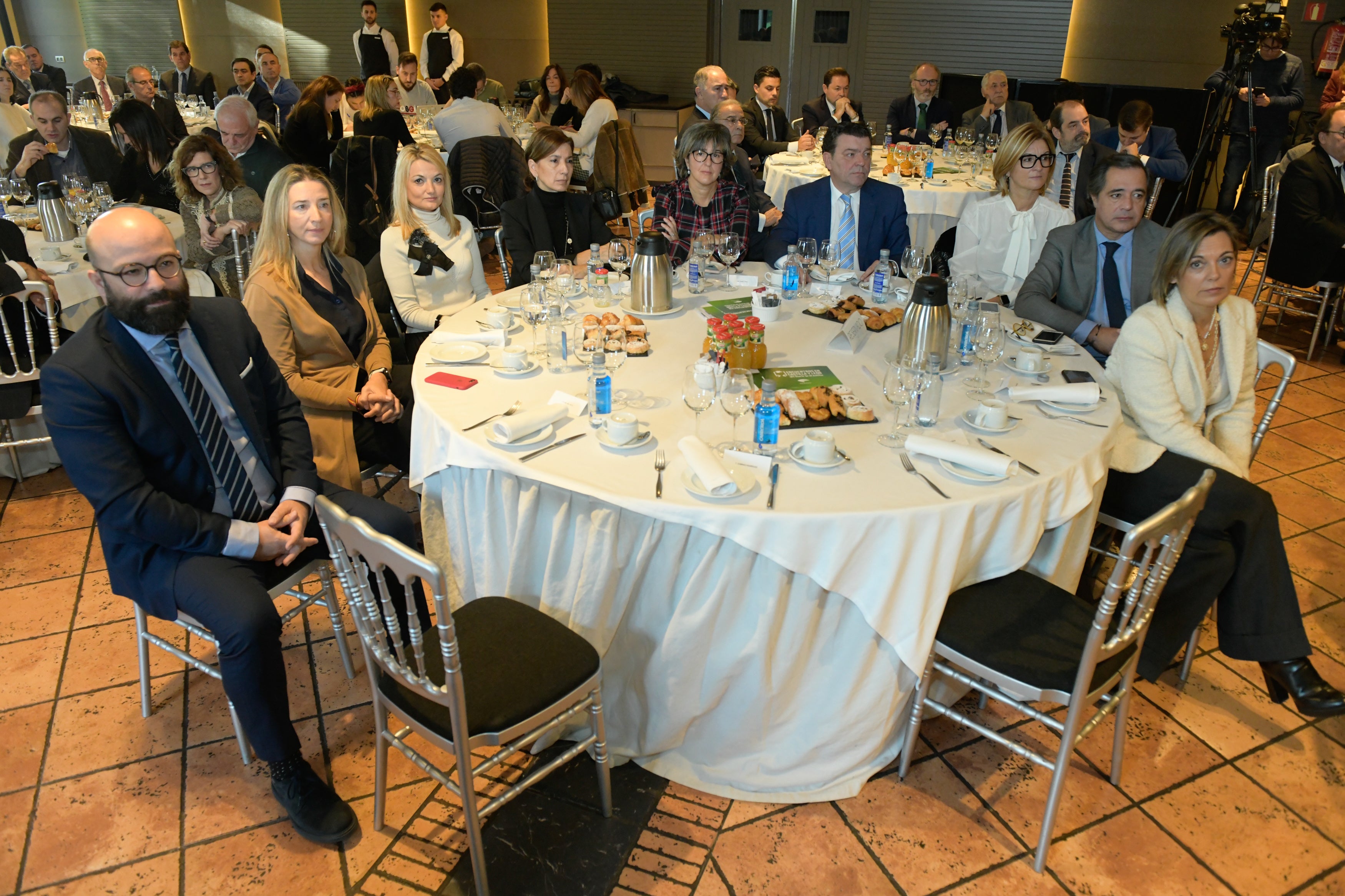 Asistentes a los Encuentros de El Norte con Alfonso Fernández Mañueco