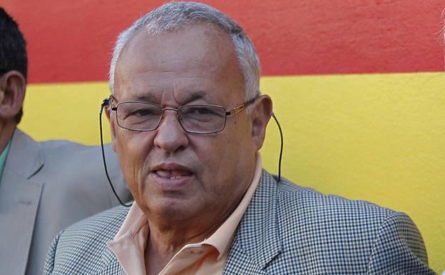 Gonzalo Santonja: «Sin toreo, adiós a una especie y a un ecosistema»