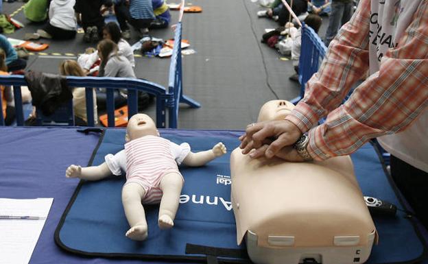 «¿Hay algún médico en la sala?»