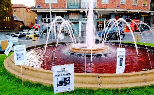 Dos fuentes de Segovia amanecen teñidas de 'sangre' en un nuevo ataque vandálico