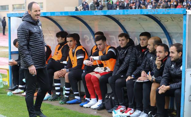 Unionistas CF anuncia que el cuerpo técnico se encargará de las gestiones en el próximo mercado de invierno