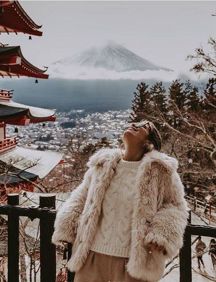 Ocho prendas que no pueden faltar en tu cesta este 'black friday'