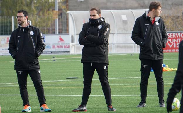 «Sí nos planteamos a José Ángel, veremos si se puede hacer»