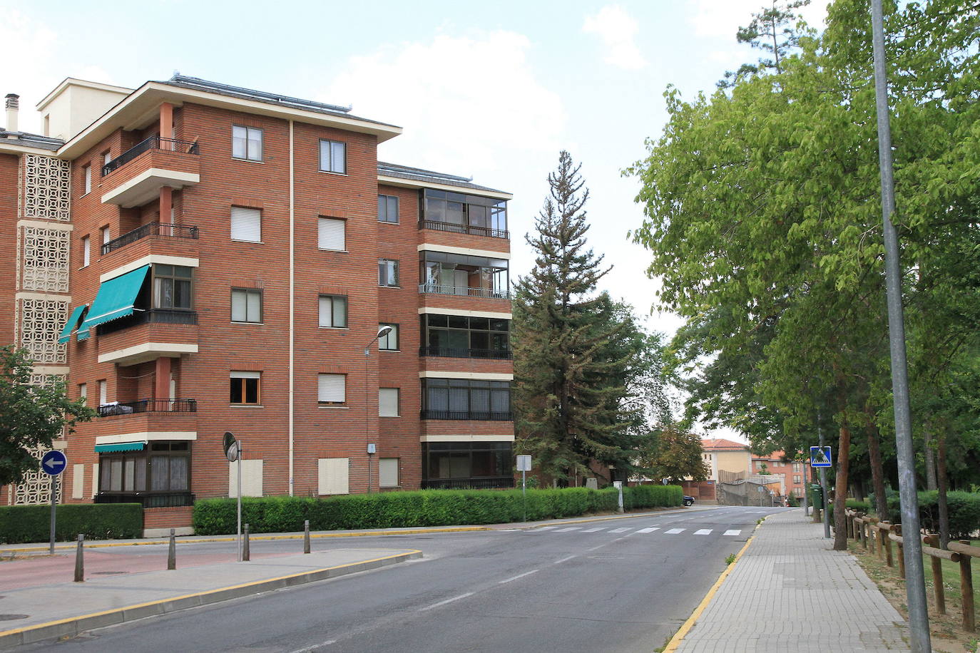Sigue la mala racha: Herida una mujer tras ser atropellada en la calle Bomberos