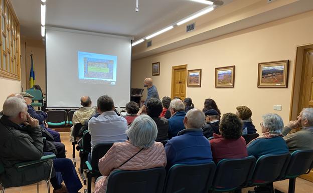 Fresno de Cantespino participa en un proyecto de compostaje comunitario
