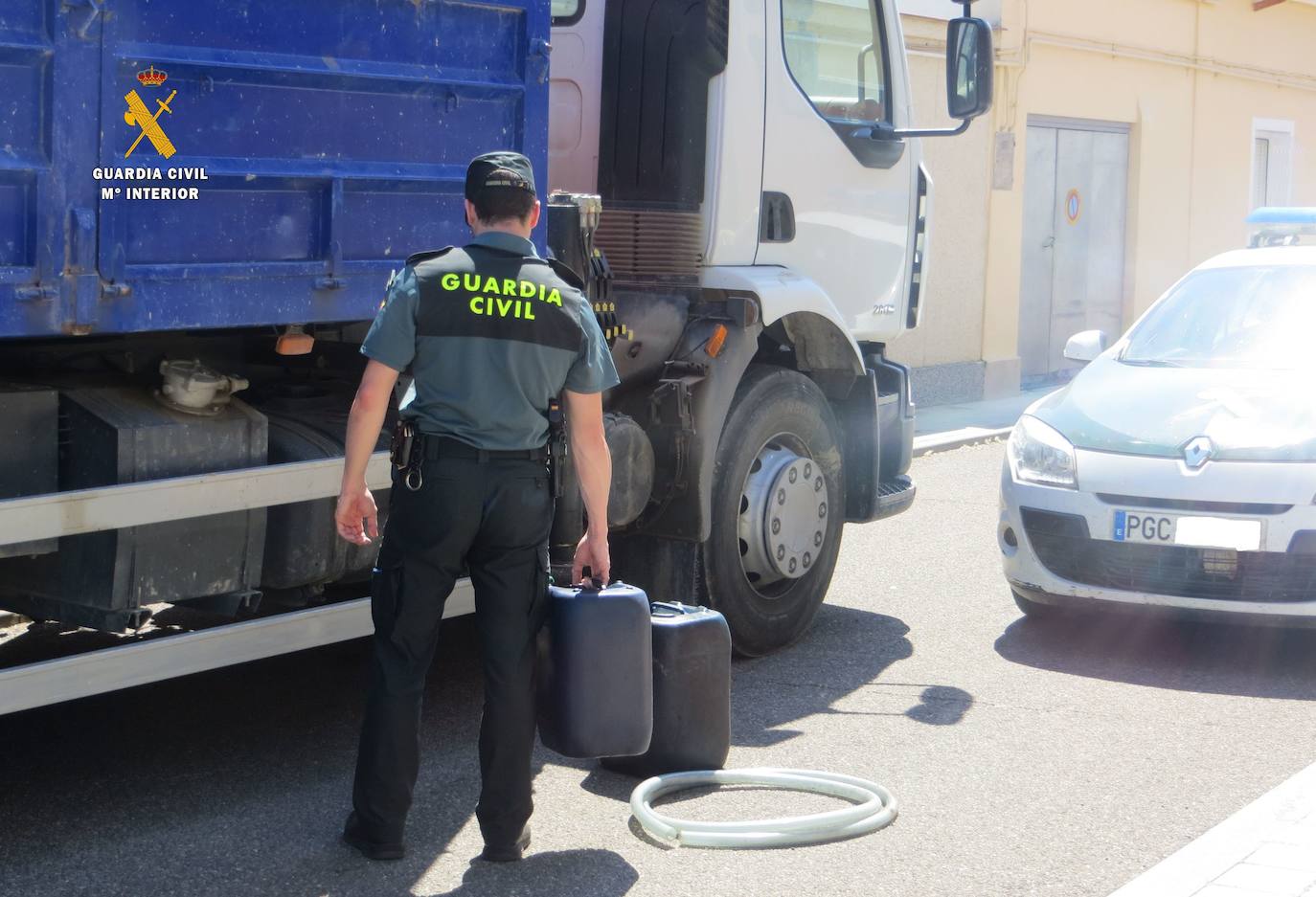 Desmantelan una banda que robó 76.000 litros de gasóleo agrícola en Valladolid
