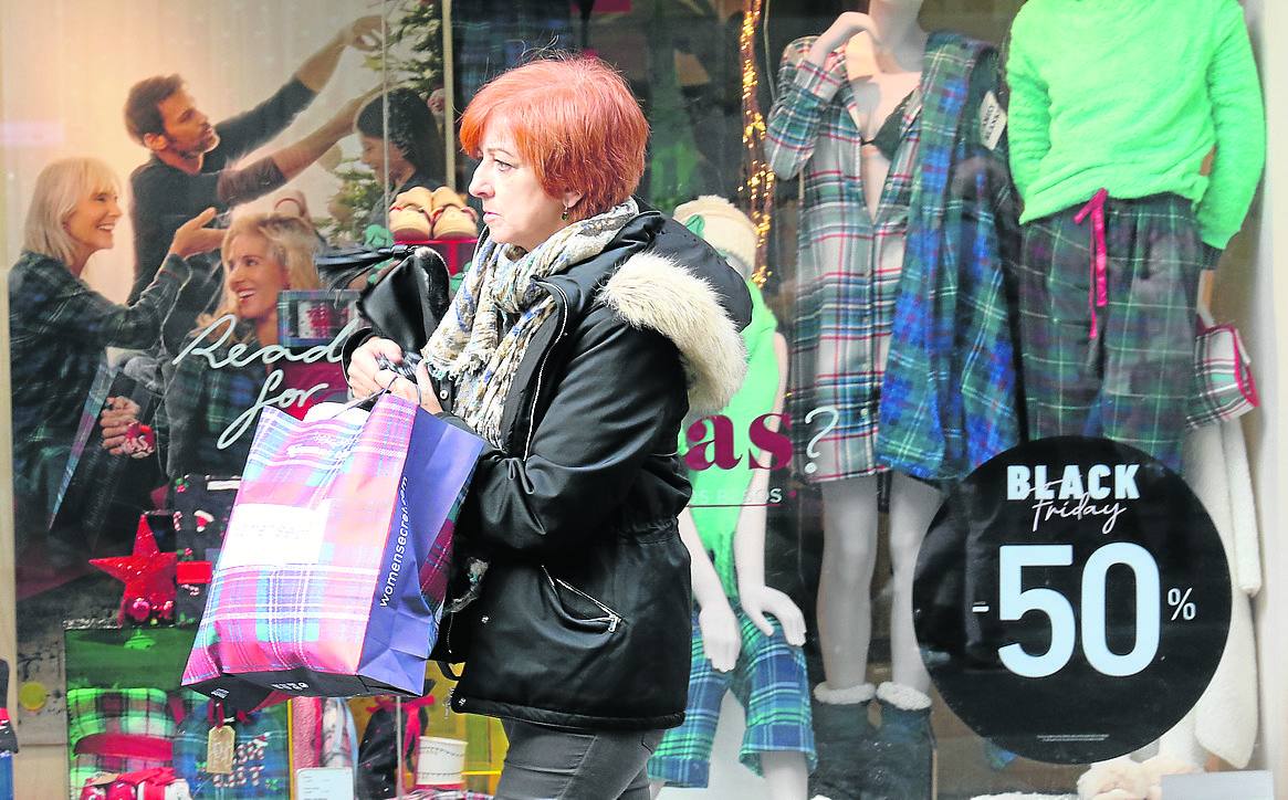 Los comercios de Valladolid esperan aumentar sus ventas hasta el 5% por el 'Black Friday'