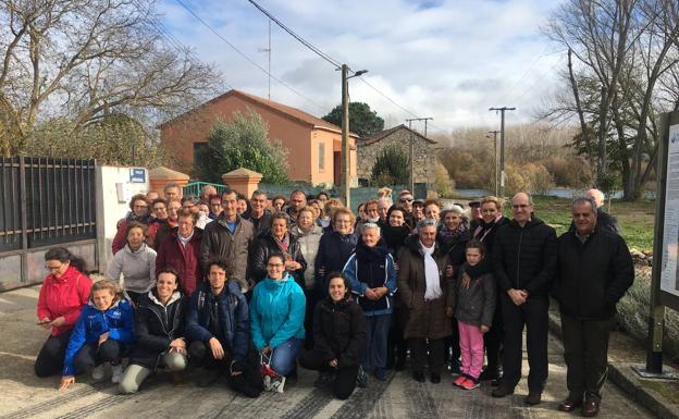 Inauguración de la ruta 'Viviendo el Tormes' del Voluntariado Verde en Villagonzalo