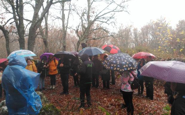 Una jornada lluviosa pone fin a 'Los 1.000 otoños en Salamanca' en Candelario