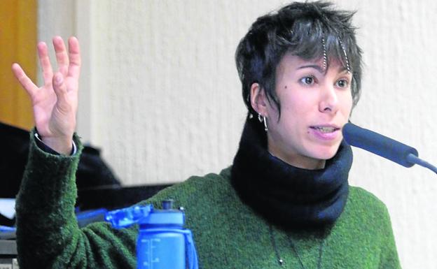 «Las niñas deben construir una sexualidad que no esté basada en desear ser deseadas»