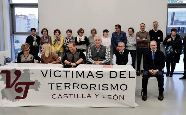 Las víctimas critican que se quiera formar Gobierno con el apoyo de Bildu