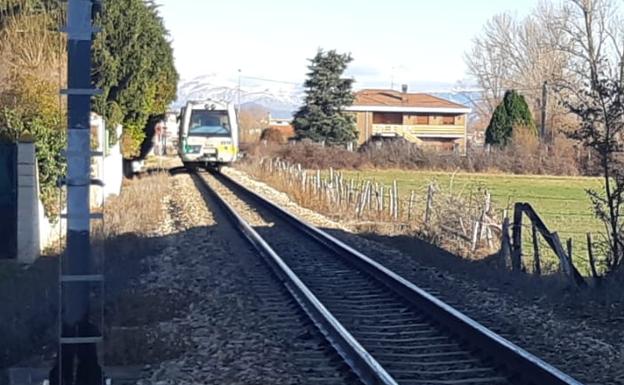 Fallece una joven de 18 años tras ser arrollada por un tren de Feve en León