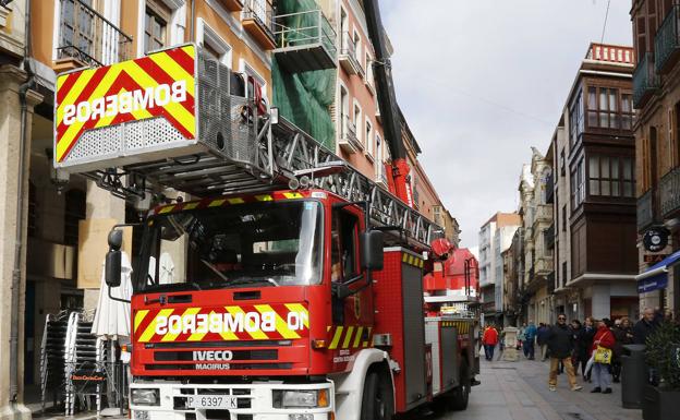 Entran En El Piso De Palencia De Un Hombre De 76 Anos Dormido Que No Respondia A Las Llamadas El Norte De Castilla