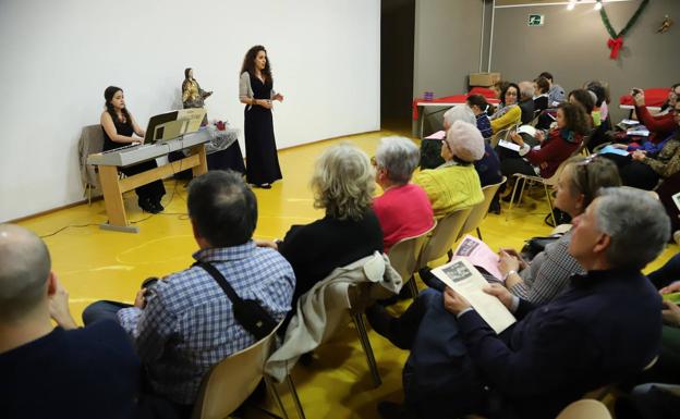 Reconocimiento y música en el marco de la Feria de los Dulces de las Monjas de Morille