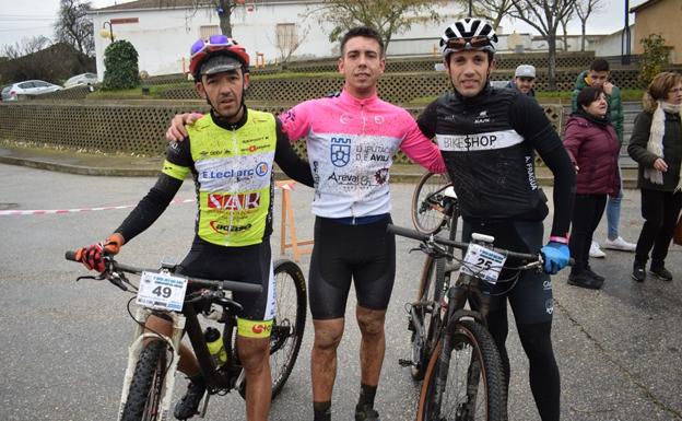 Alejandro Rodríguez y Ainhoa Sánchez ganan la V Ruta BTT del Pavo Saelices El Chico