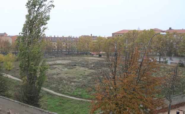 Todo a punto para la construcción en el Claret de un 'parking' de pago con un centenar de plazas