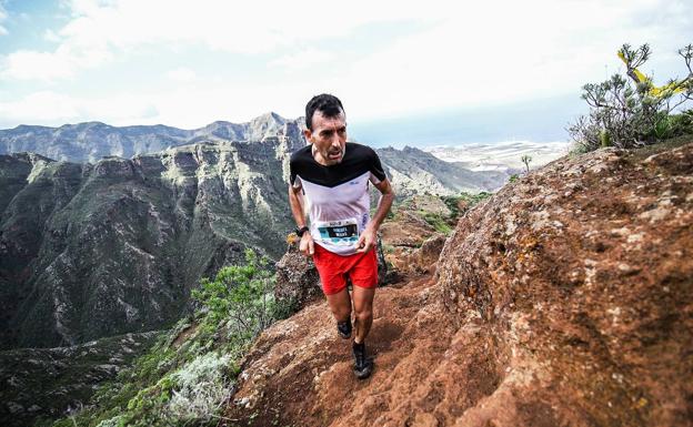 El bejarano Miguel Heras conquista la K42 Canarias Anaga Maratón con récord