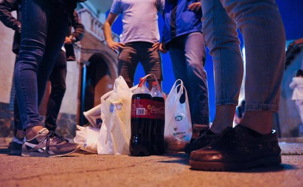 Vecinos del centro de Valladolid piden que no se amplíe el horario de pubs y discotecas en Navidad