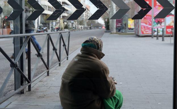 Valladolid busca una vía legal para conseguir que todas las personas sin hogar acudan a albergues para dormir