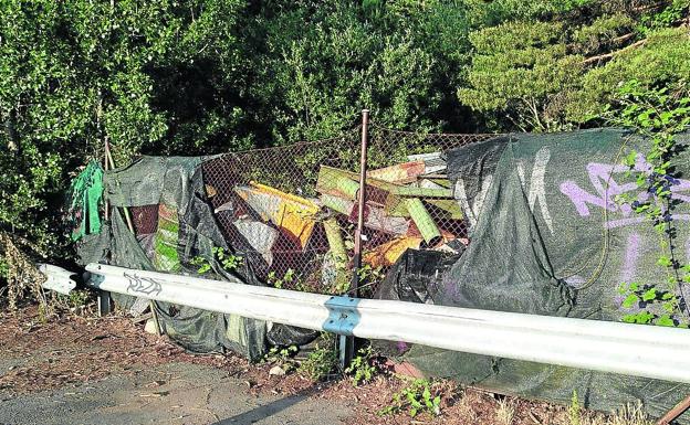 Propietarios de la zona denuncian un vertedero ilegal en La Pinilla