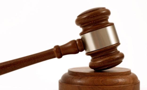 El juicio de la joven que sufrió un accidente laboral sin firmar el contrato en Palencia, para sentencia