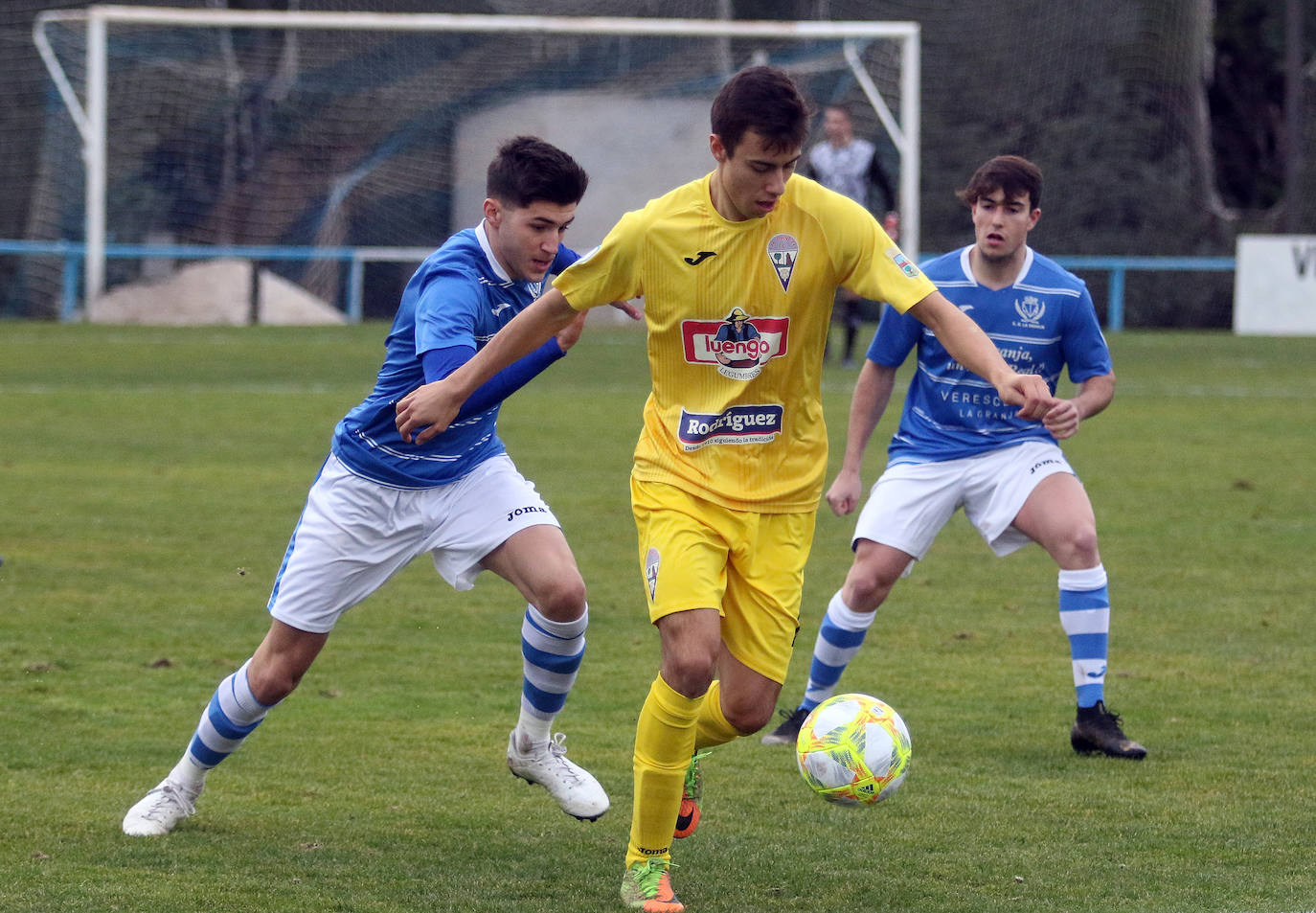 Victoria del CD La Granja ante la Bañeza (3-0)