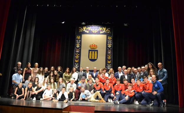 La waterpolista Laura Ester Ramos gana el premio mirobrigense de oro