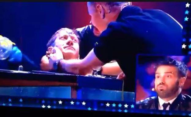 Momento dramático en 'Got Talent' al sufrir un mago «un síncope» en un truco de agua