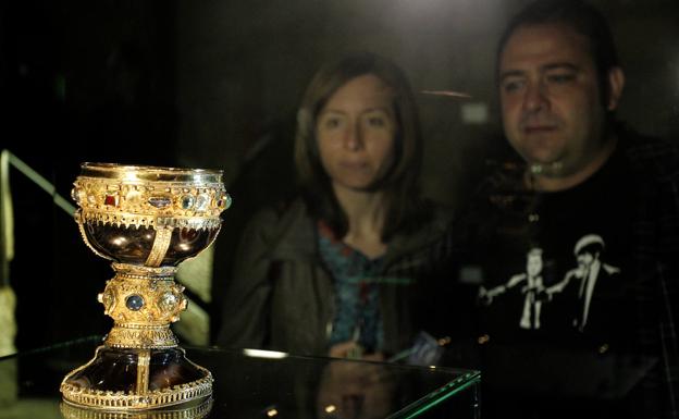 Intentan robar el Santo Grial accediendo por los andamios y el tejado del Museo de San Isidoro