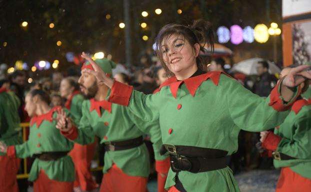Llegada de Papá Noel y sus elfos a Zorrilla