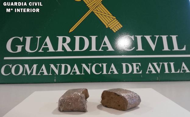 Desmantelado un punto de venta de hachís en la zona de El Barco de Ávila
