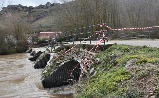 Así ha quedado el puente derrumbado por la crecida del Pisuerga en Villaescusa de las Torres