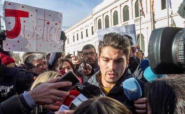 Twitter retira dos enlaces a audios vinculados al caso Arandina