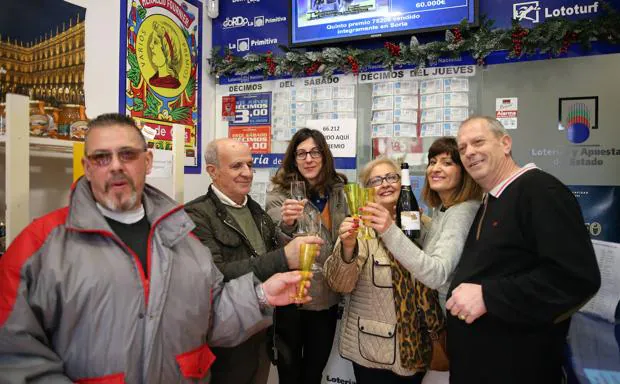 La lotería deja tres quintos premios en Salamanca, Peñaranda, Macotera y Cabrillas