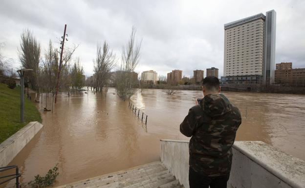 Un Pisuerga enfurecido: 700 metros cúbicos de subida en solo 24 horas