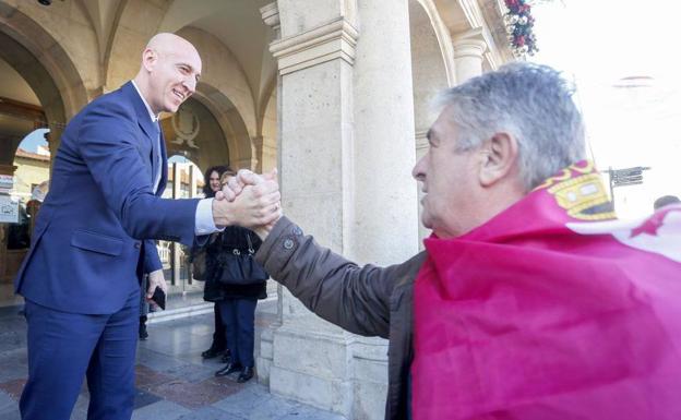 Zamora y Salamanca se desvinculan de la moción sobre la autonomía de León