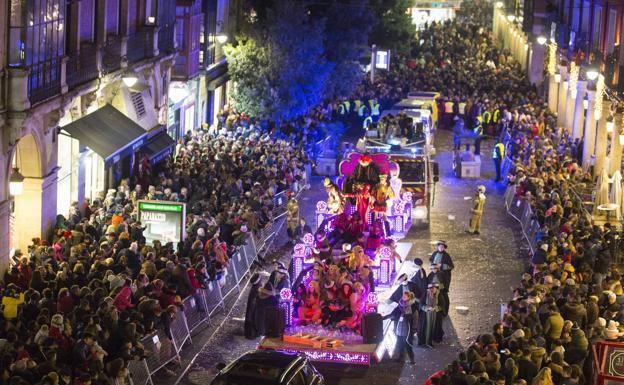 Así será la cabalgata de los Reyes Magos en Valladolid: ocho carrozas, nuevos ropajes y más caramelos en mano