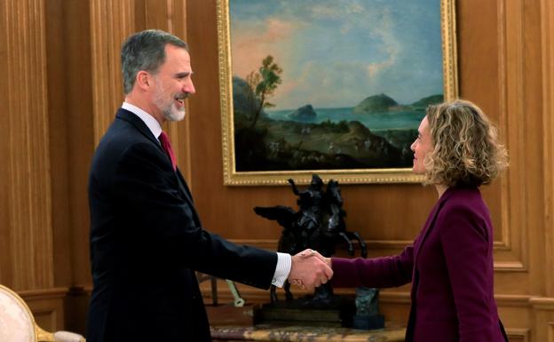 Felipe VI, el invitado ausente del debate de investidura