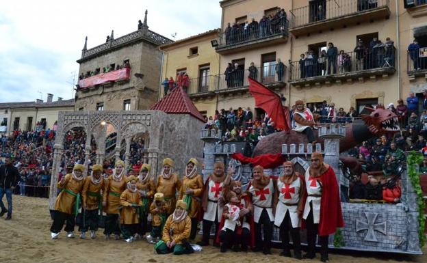 Festejos ofrece una nave ante la falta de espacio para las carrozas del Carnaval de Ciudad Rodrigo