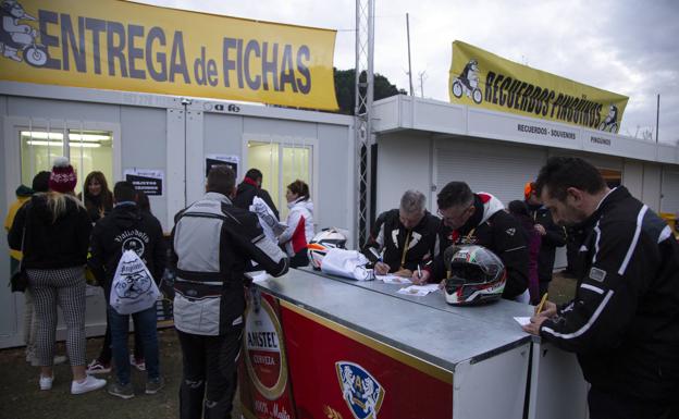 Pingüinos rebasa los 11.000 inscritos en una jornada de jueves inusual