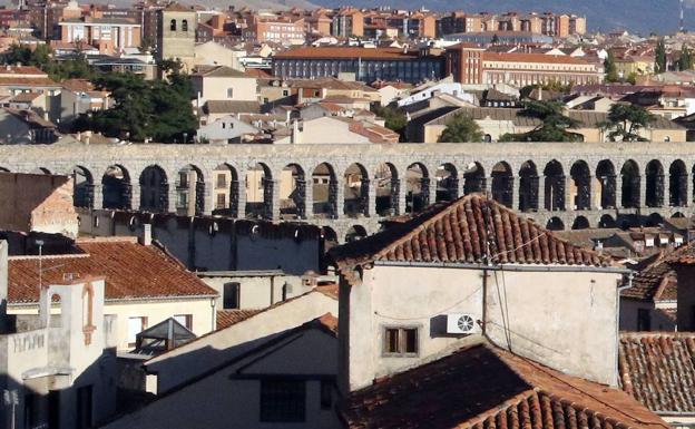 El Ayuntamiento no pagará a la Diputación la publicación del plan de áreas históricas, advierte Luquero