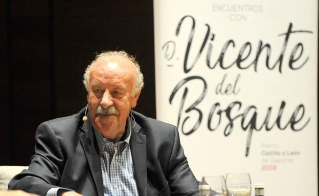 Vicente del Bosque volverá, ocho años después, a la rifa del marrano de San Antón de La Alberca como invitado especial
