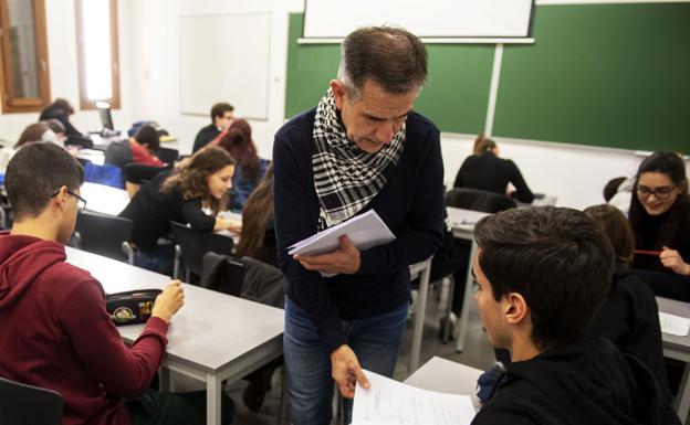 Olímpicos de las matemáticas se citan en la UVA