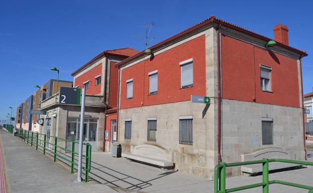 El PP pide explicaciones al Gobierno por la eliminación de la taquilla de Renfe en Peñaranda