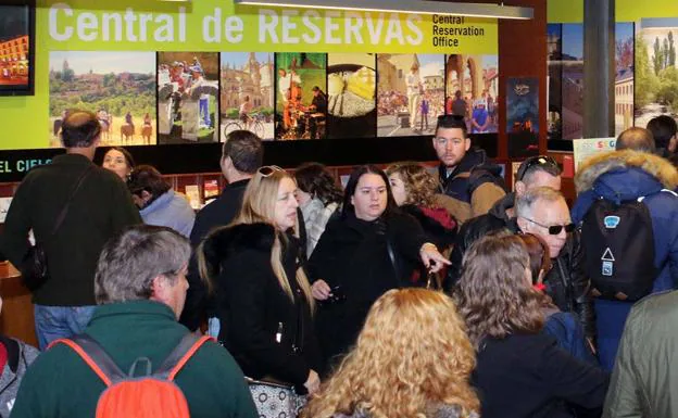 'Clientes misteriosos' puntúan con un sobresaliente la atención turística de Segovia