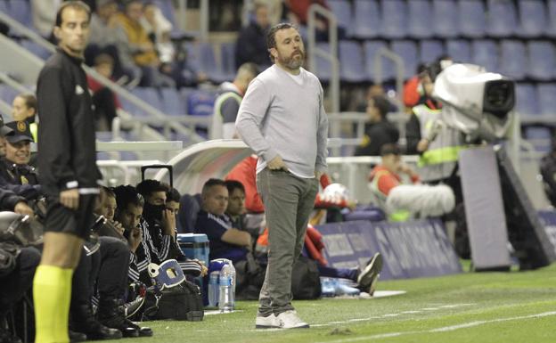 Sergio González: «No hemos estado a la altura de esta eliminatoria, es un mazazo y un toque importante»
