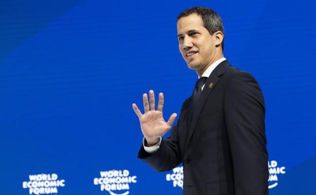 La ministra de Exteriores recibirá este sábado a Guaidó «en nombre de un Gobierno que le reconoce»