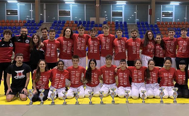 Amplia presencia salmantina en la Copa de España Júnior Memorial Inmaculada Hernández de Villares de la Reina